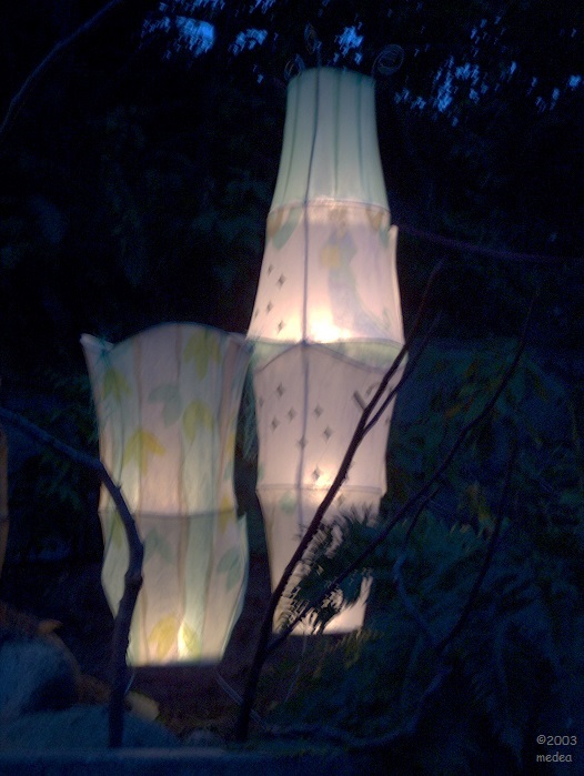 Chang-E in her moon palace; Mid-autumn festival 2003